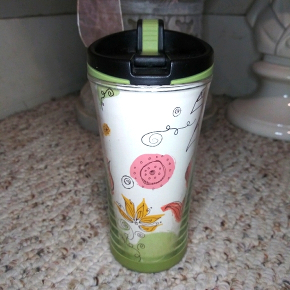 Starbucks 2007 Kids Green & Floral Print Insulated Plastic Travel Mug - Picture 4 of 10
